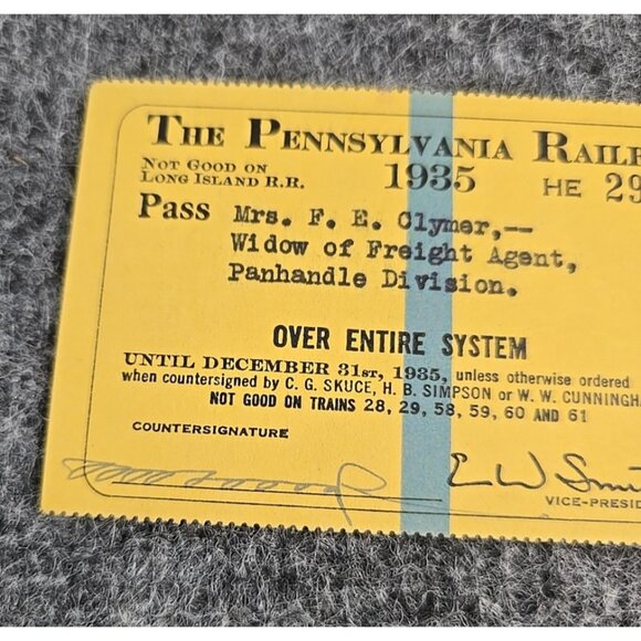 1935 Pennsylvania Railroad System Pass #HE29217 Paper Signed - Picture 3 of 6